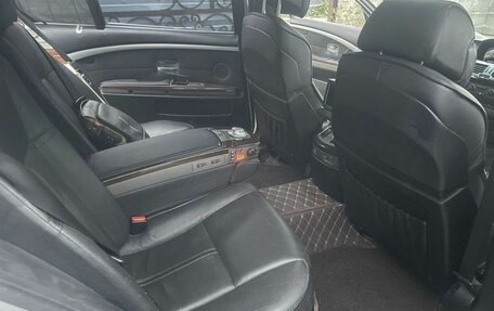 BMW 7 серия, 2004 год, 625 000 рублей, 11 фотография