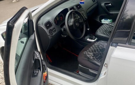 Volkswagen Polo VI (EU Market), 2015 год, 590 000 рублей, 4 фотография