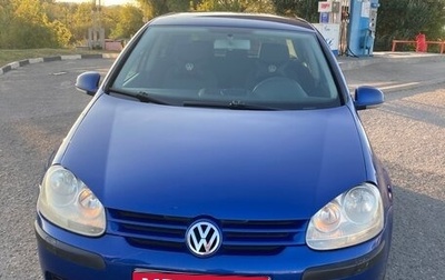 Volkswagen Golf V, 2004 год, 650 000 рублей, 1 фотография