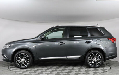 Mitsubishi Outlander III рестайлинг 3, 2016 год, 2 199 000 рублей, 8 фотография
