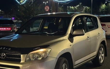 Toyota RAV4, 2008 год, 889 000 рублей, 4 фотография