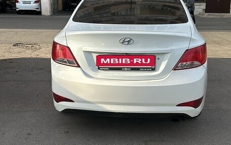 Hyundai Solaris II рестайлинг, 2014 год, 725 000 рублей, 2 фотография