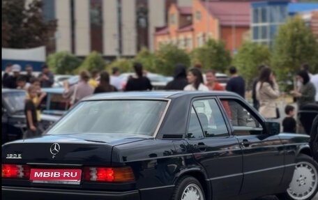 Mercedes-Benz 190 (W201), 1984 год, 1 500 000 рублей, 1 фотография
