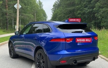 Jaguar F-Pace, 2017 год, 2 800 000 рублей, 3 фотография