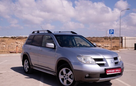 Mitsubishi Outlander III рестайлинг 3, 2005 год, 820 000 рублей, 1 фотография
