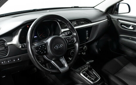 KIA Rio IV, 2021 год, 1 749 700 рублей, 11 фотография