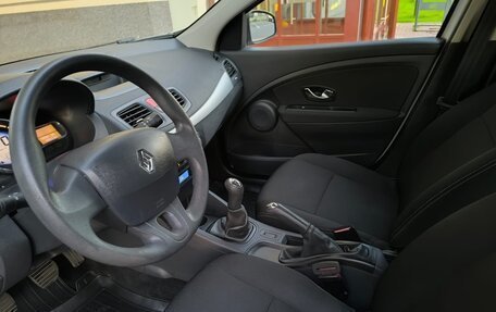 Renault Megane III, 2013 год, 699 999 рублей, 11 фотография