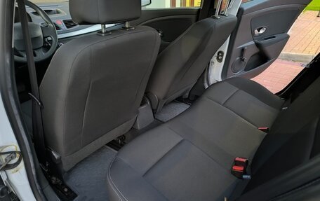 Renault Megane III, 2013 год, 699 999 рублей, 17 фотография