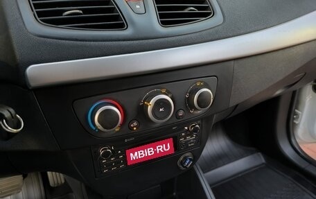 Renault Megane III, 2013 год, 699 999 рублей, 14 фотография