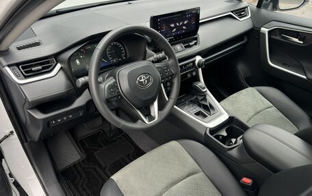 Toyota RAV4, 2025 год, 4 590 000 рублей, 9 фотография