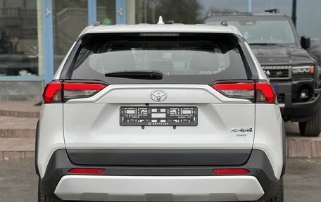 Toyota RAV4, 2025 год, 4 590 000 рублей, 7 фотография