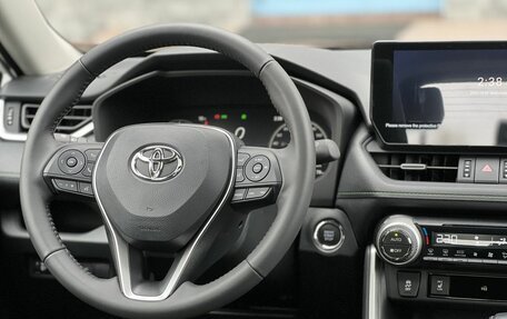 Toyota RAV4, 2025 год, 4 590 000 рублей, 17 фотография