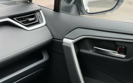 Toyota RAV4, 2025 год, 4 590 000 рублей, 30 фотография