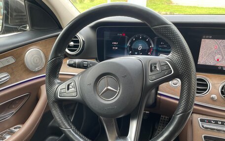 Mercedes-Benz E-Класс, 2017 год, 3 099 000 рублей, 14 фотография