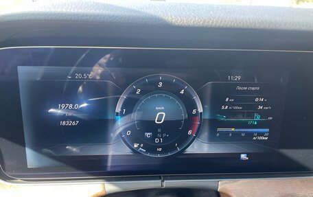 Mercedes-Benz E-Класс, 2017 год, 3 099 000 рублей, 25 фотография