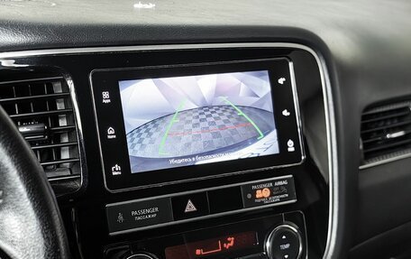 Mitsubishi Outlander III рестайлинг 3, 2018 год, 1 549 000 рублей, 20 фотография