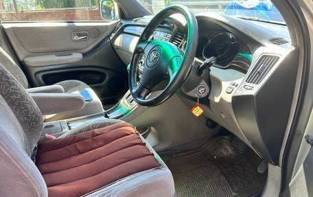 Toyota Kluger I, 2000 год, 1 050 000 рублей, 11 фотография