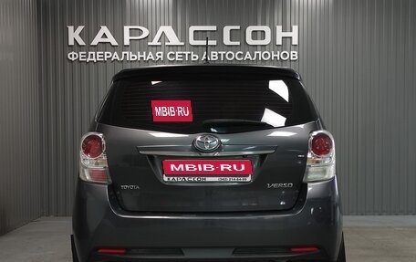 Toyota Verso I, 2013 год, 1 160 000 рублей, 4 фотография