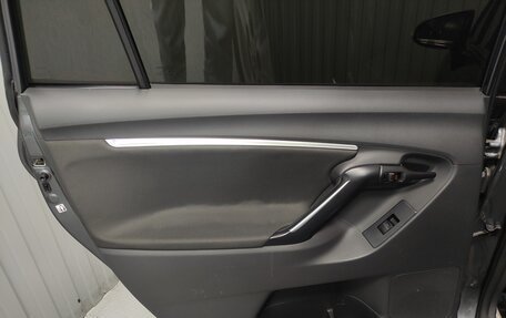 Toyota Verso I, 2013 год, 1 160 000 рублей, 15 фотография