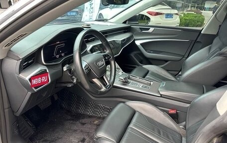 Audi A7, 2021 год, 4 999 999 рублей, 9 фотография