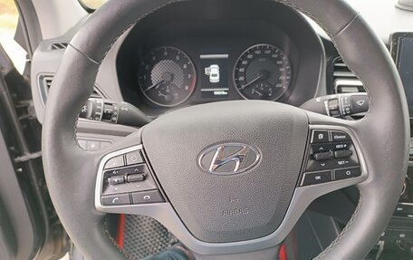 Hyundai Solaris II рестайлинг, 2020 год, 1 550 000 рублей, 9 фотография