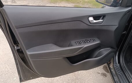 Hyundai Solaris II рестайлинг, 2020 год, 1 550 000 рублей, 12 фотография