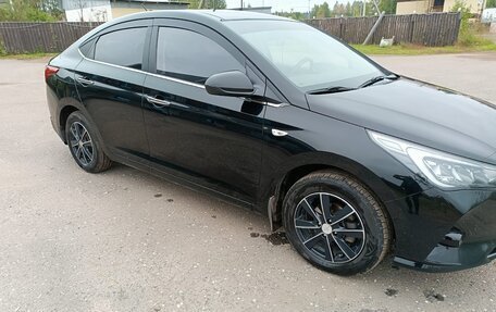 Hyundai Solaris II рестайлинг, 2020 год, 1 550 000 рублей, 11 фотография