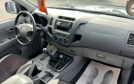 Toyota Hilux VII, 2011 год, 2 129 000 рублей, 12 фотография