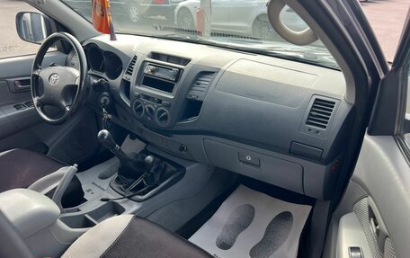 Toyota Hilux VII, 2011 год, 2 129 000 рублей, 11 фотография