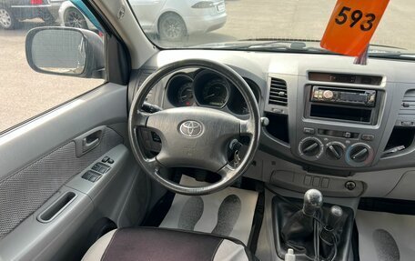 Toyota Hilux VII, 2011 год, 2 129 000 рублей, 13 фотография