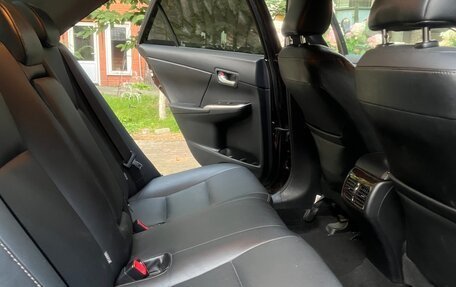 Toyota Camry, 2017 год, 2 000 000 рублей, 9 фотография