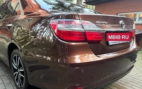 Toyota Camry, 2017 год, 2 000 000 рублей, 13 фотография