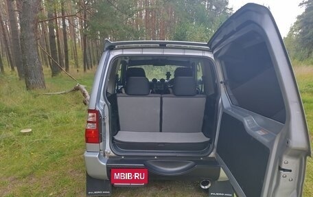 Mitsubishi Pajero Mini II, 2010 год, 899 999 рублей, 18 фотография