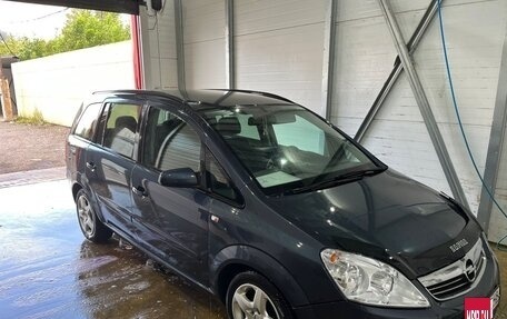 Opel Zafira B, 2008 год, 640 000 рублей, 7 фотография