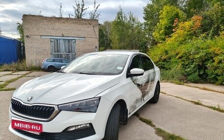 Skoda Rapid II, 2021 год, 1 700 000 рублей, 2 фотография