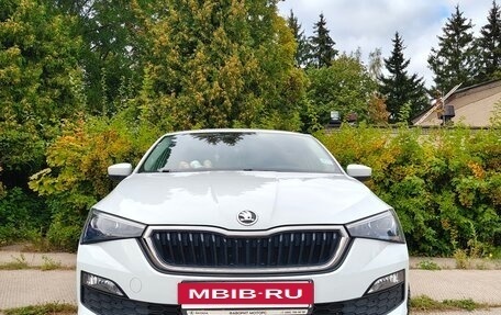 Skoda Rapid II, 2021 год, 1 700 000 рублей, 3 фотография