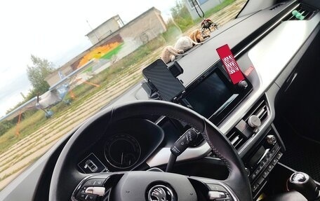 Skoda Rapid II, 2021 год, 1 700 000 рублей, 10 фотография