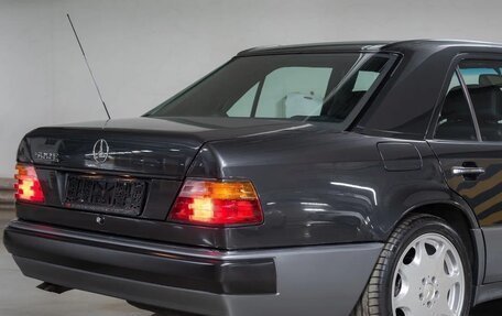 Mercedes-Benz W124, 1992 год, 11 888 888 рублей, 11 фотография