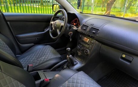 Toyota Avensis III рестайлинг, 2008 год, 800 000 рублей, 3 фотография