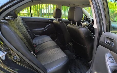 Toyota Avensis III рестайлинг, 2008 год, 800 000 рублей, 4 фотография