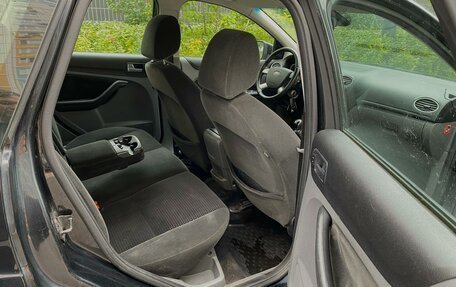 Ford Focus II рестайлинг, 2008 год, 749 000 рублей, 24 фотография