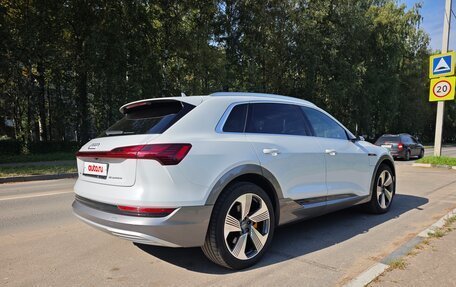 Audi e-tron I, 2019 год, 3 650 000 рублей, 3 фотография