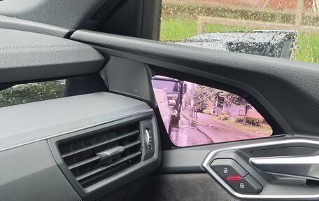 Audi e-tron I, 2019 год, 3 650 000 рублей, 30 фотография