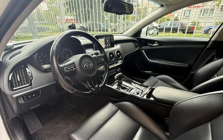 KIA Stinger I, 2018 год, 1 950 000 рублей, 7 фотография
