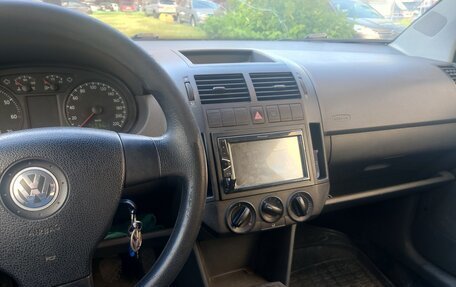 Volkswagen Polo IV рестайлинг, 2007 год, 170 000 рублей, 3 фотография