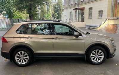 Volkswagen Tiguan II, 2020 год, 1 980 000 рублей, 1 фотография