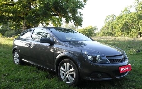 Opel Astra H, 2011 год, 575 000 рублей, 1 фотография