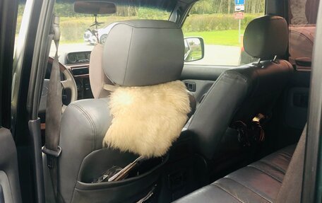 Toyota Land Cruiser Prado 90 рестайлинг, 1997 год, 1 100 000 рублей, 3 фотография