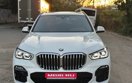BMW X5, 2019 год, 5 300 000 рублей, 3 фотография