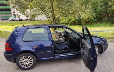 Volkswagen Golf IV, 2000 год, 400 000 рублей, 11 фотография